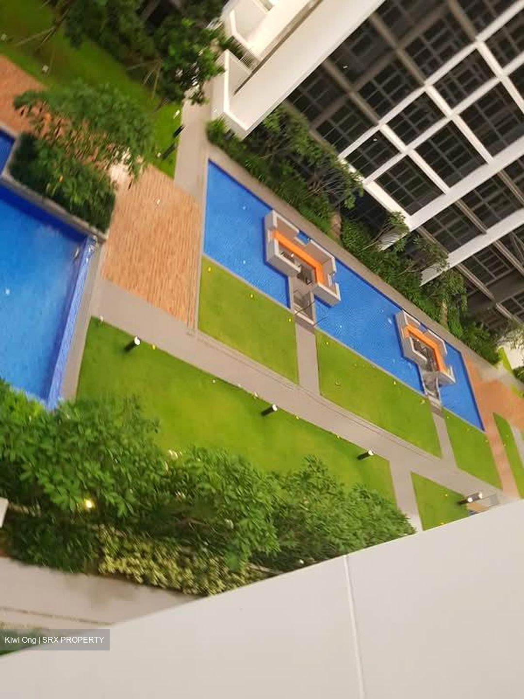 Symphony Suites (D27), Condominium #557494881